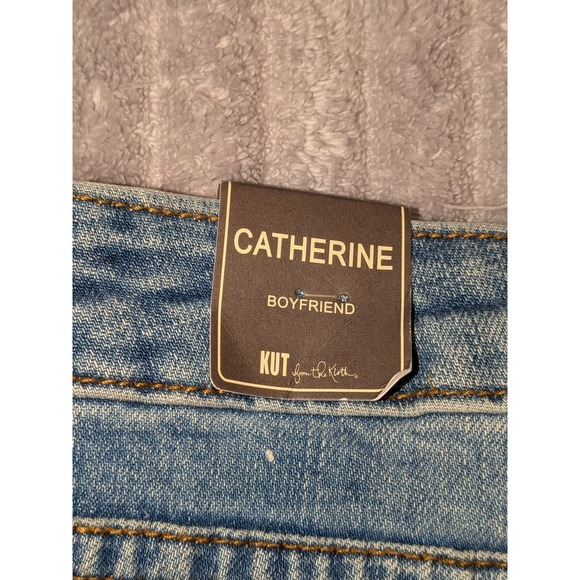 KUT‎ from the Kloth Catherine Boyfriend Jeans Distressed Denim Size 16 NWT - Picture 4 of 12